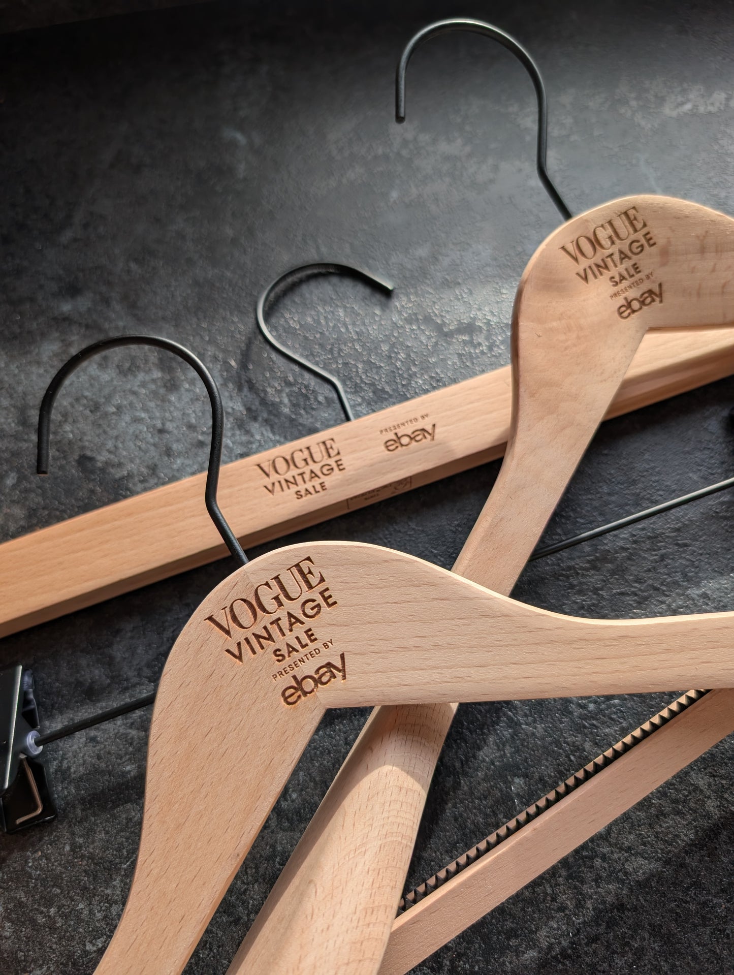 Personalised Wooden Coat Hangers – Custom Engraved Gift for Weddings, Bridesmaids, Birthdays & Home Décor – Eco-Friendly Keepsake