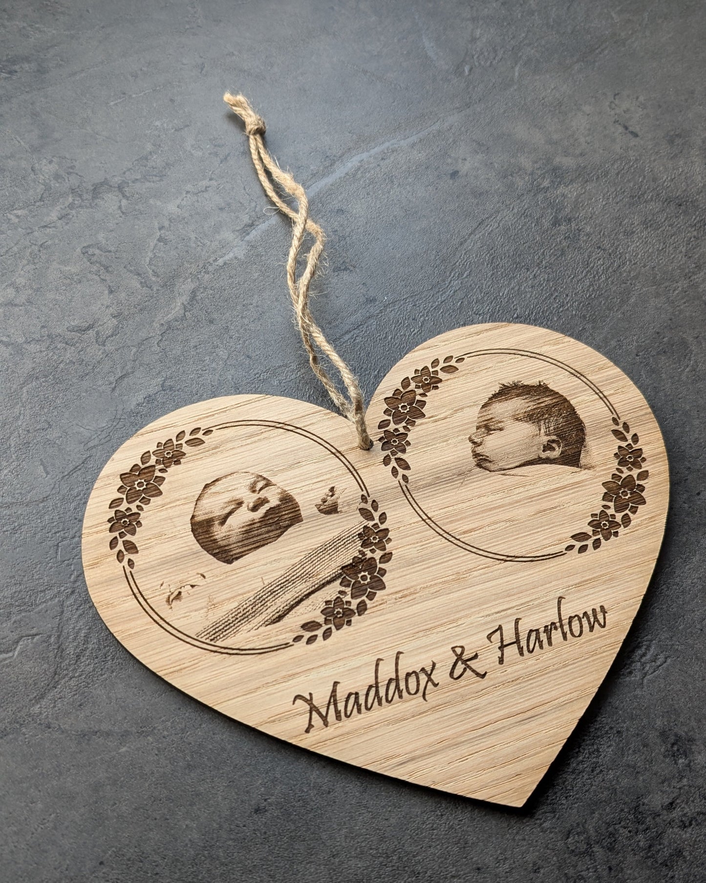 Personalised Heart-Shaped Wooden Photo Plaque – Custom Engraved Oak Gift for Couples, Families, Pets – Unique Sustainable Keepsake