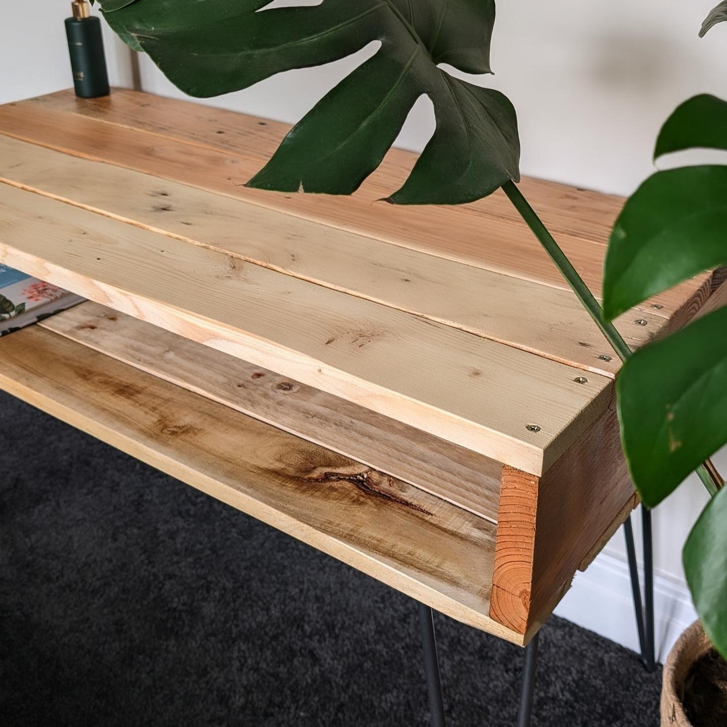 Rustic Coffee TV Table – Handmade Reclaimed Wood Coffee Table with Hairpin Legs – Eco-Friendly Living Room Furniture
