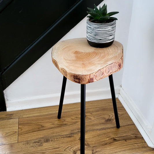 Quirky Side Table with Round Black Legs – Custom Handcrafted Reclaimed Wood Accent Table – Unique Home Décor Piece – Eco-Friendly & Stylish