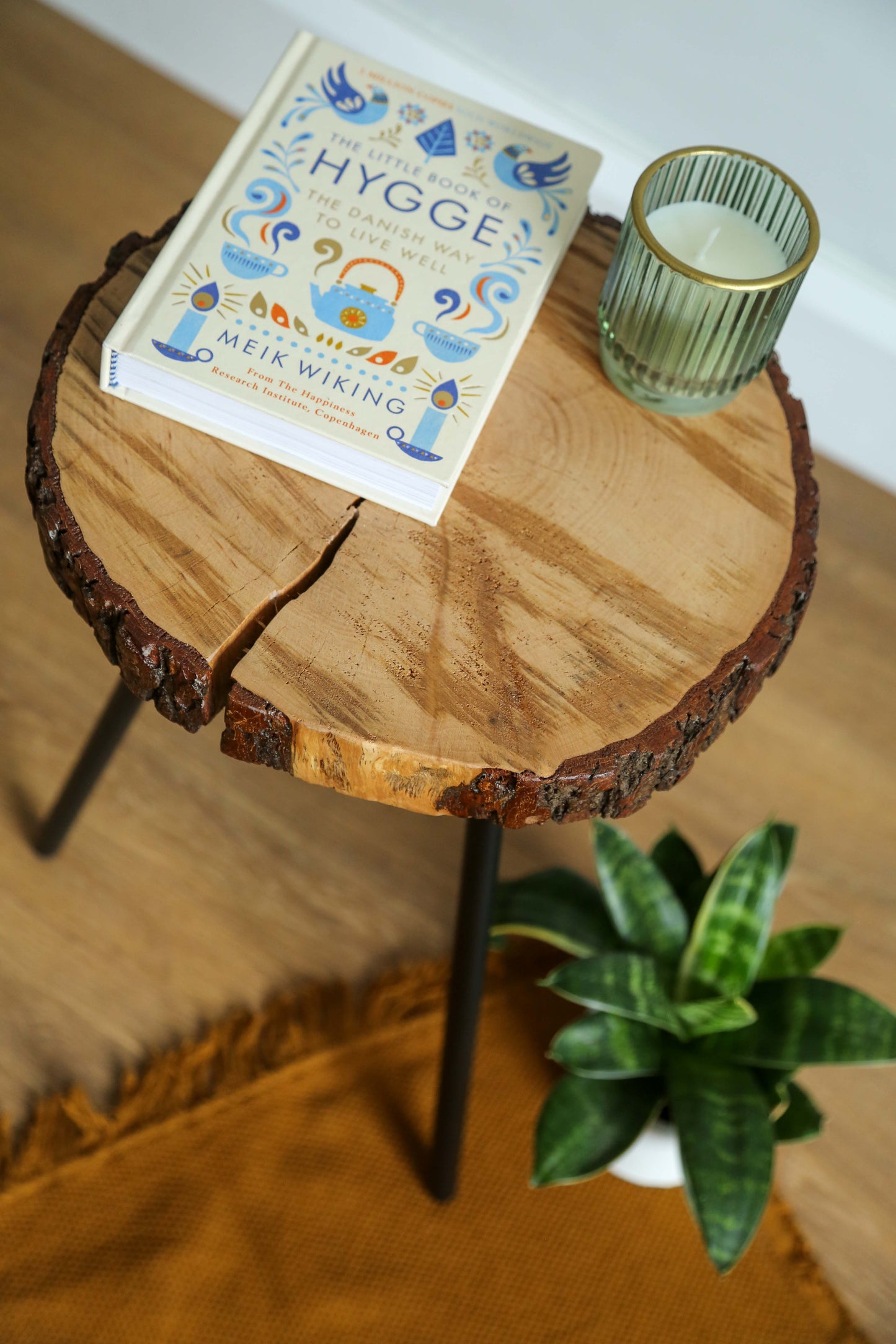 Quirky Side Table with Round Black Legs – Custom Handcrafted Reclaimed Wood Accent Table – Unique Home Décor Piece – Eco-Friendly & Stylish