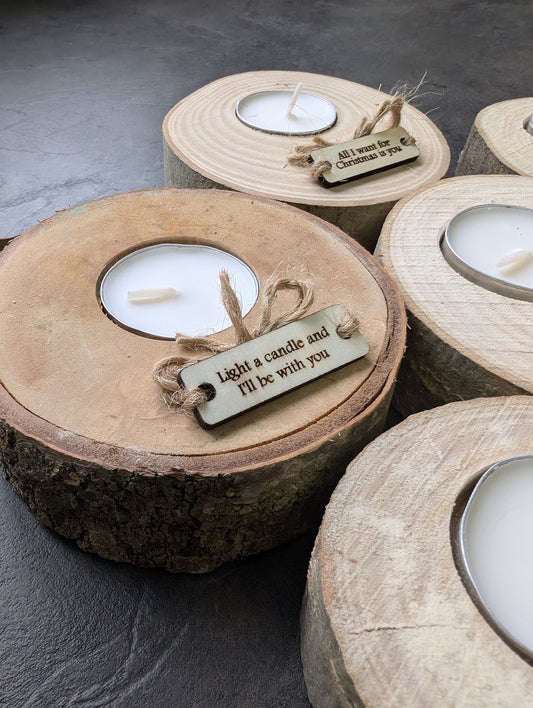 Wooden Christmas Candle Decoration – Handcrafted Tealight Holder from Reclaimed Wood with Custom Engraved Tag – Eco-Friendly Festive Ornament