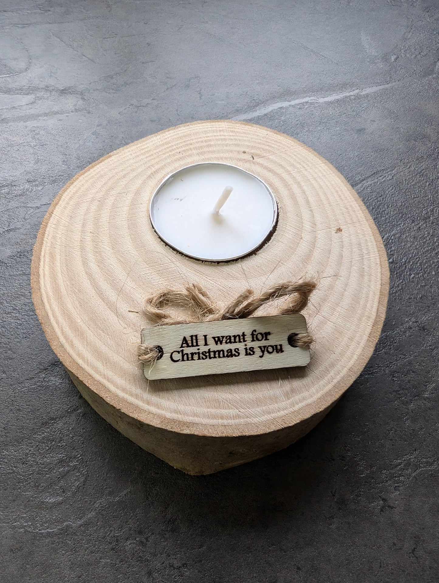 Personalised Wooden Christmas Candle Decoration – Handcrafted Tealight Holder from Reclaimed Wood with Custom Engraved Tag – Eco-Friendly Festive Ornament