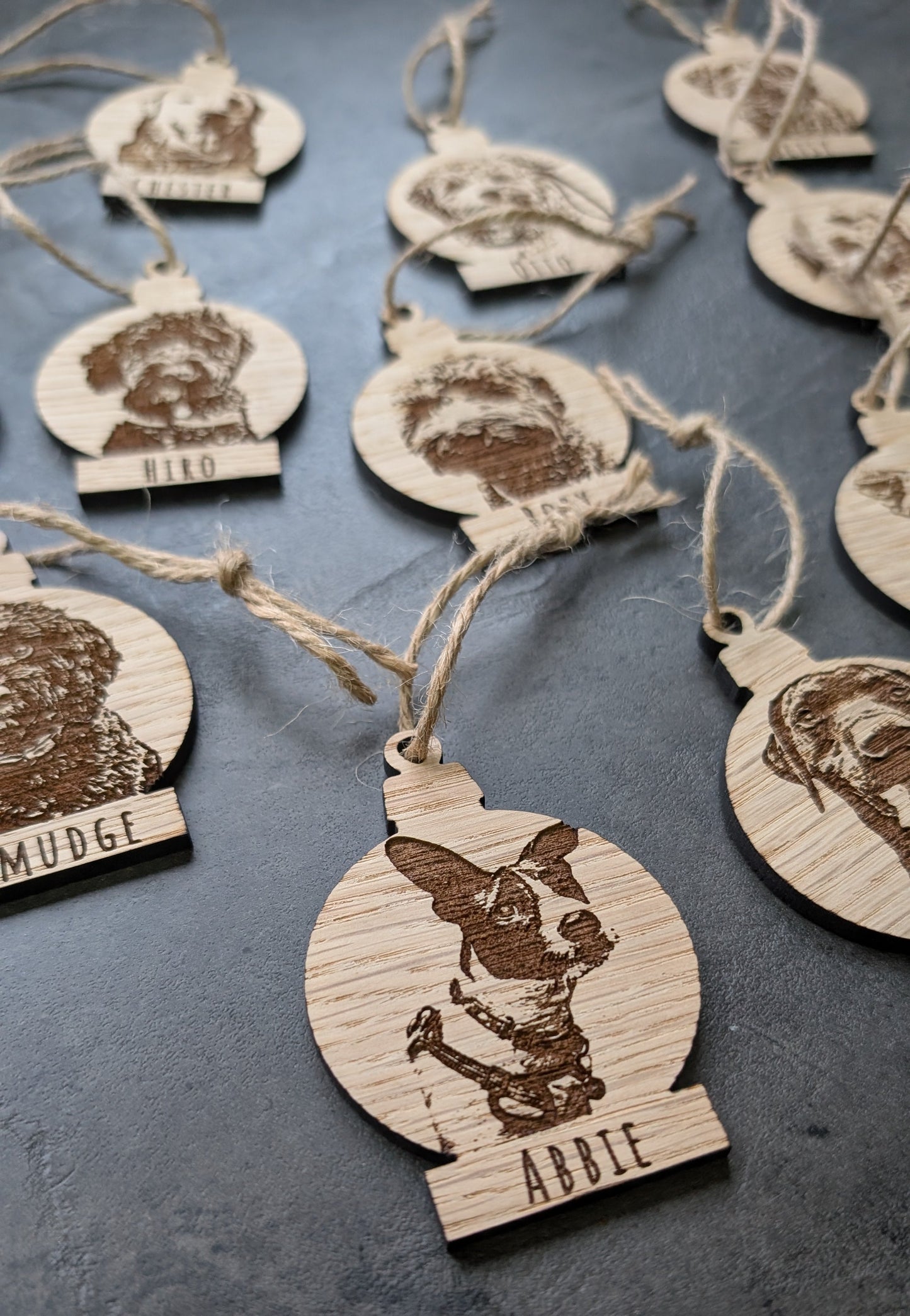 Personalised Wooden Christmas Bauble with picture - Custom Engraved Oak Ornament for Festive Tree Décor & Unique Holiday Gifts