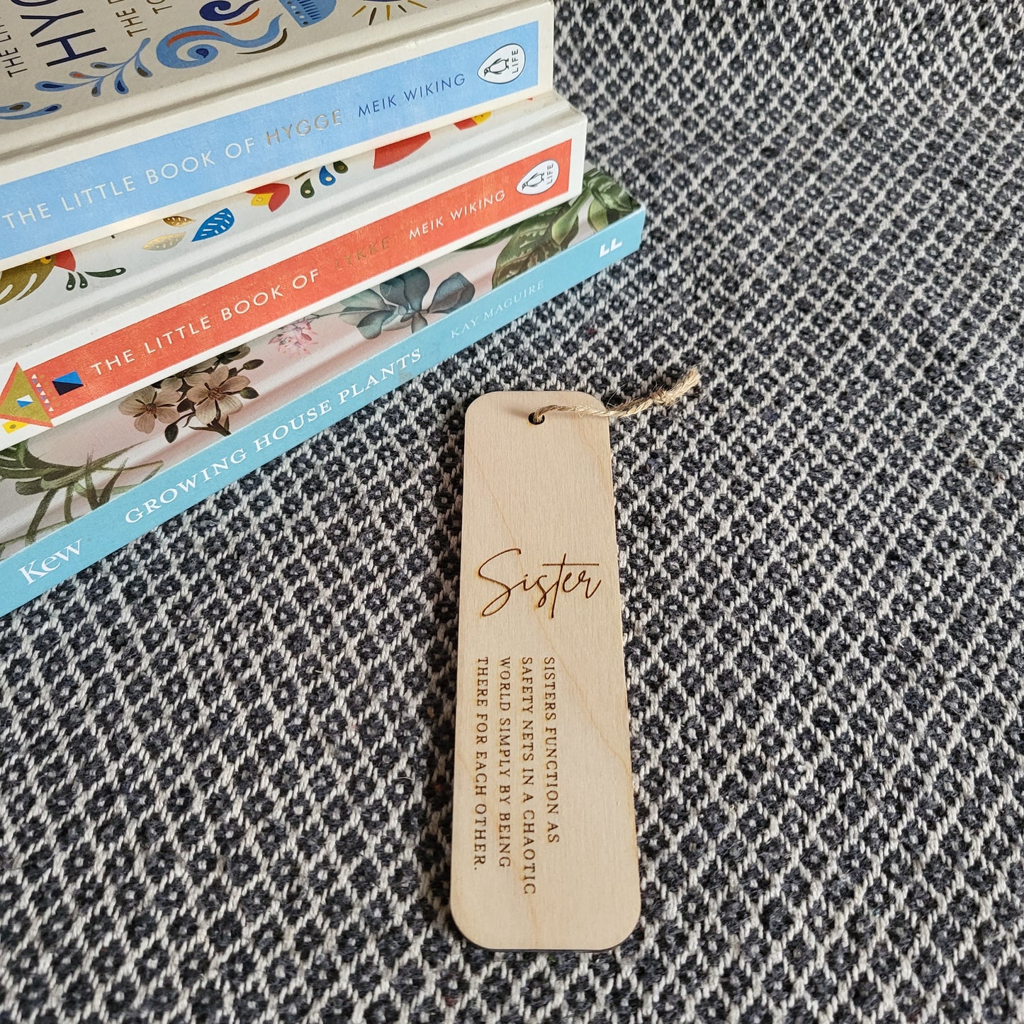 Personalised Wooden Bookmark – Custom Engraved Eco-Friendly Reading Gift with Quote or Name – Sustainable Gift for Book Lovers, Students & Teachers