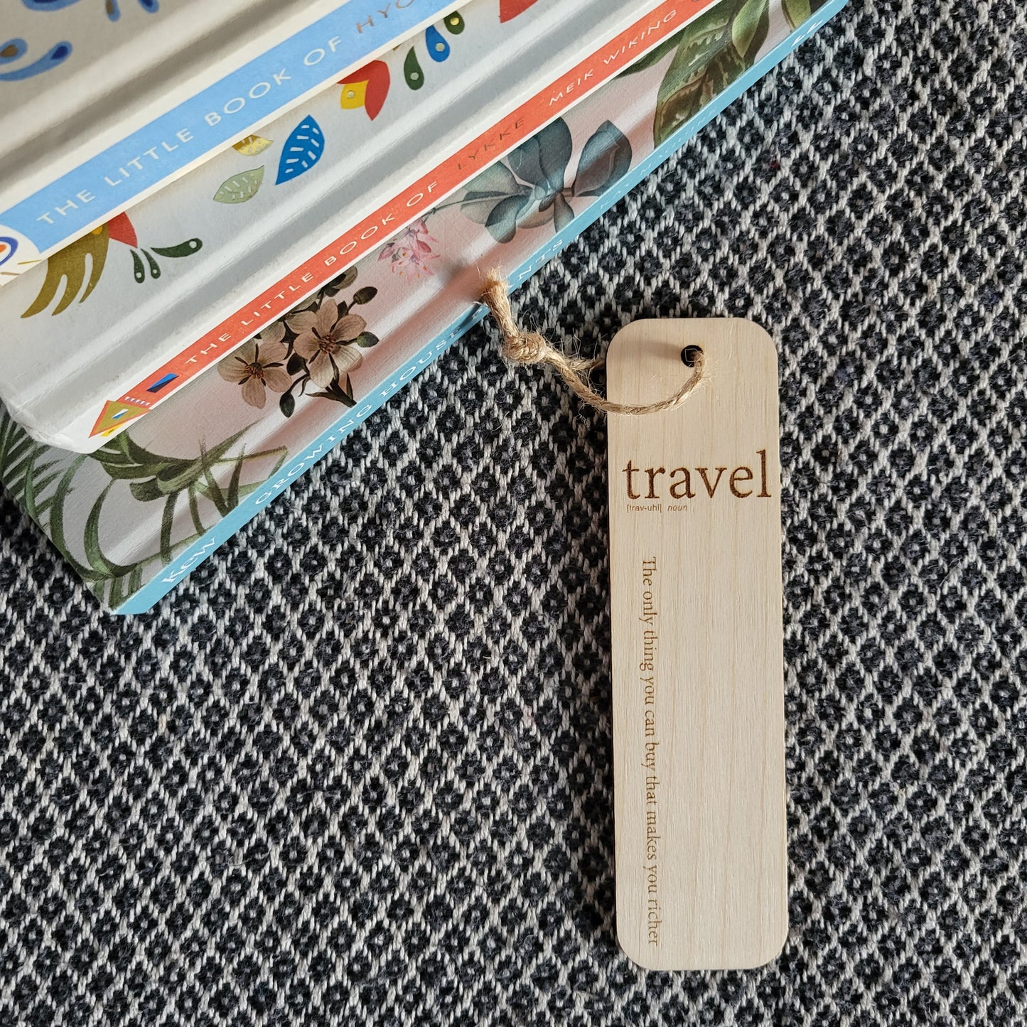 Personalised Wooden Bookmark – Custom Engraved Eco-Friendly Reading Gift with Quote or Name – Sustainable Gift for Book Lovers, Students & Teachers