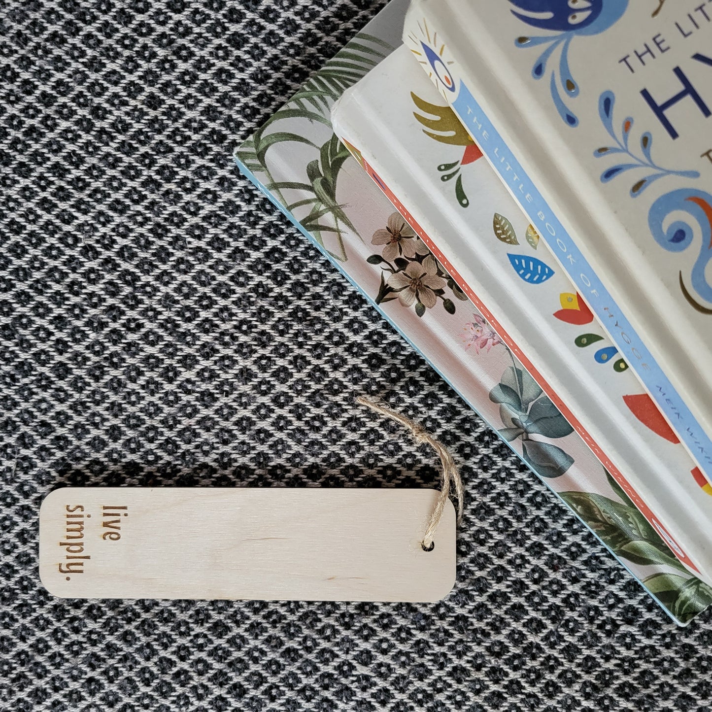 Personalised Wooden Bookmark – Custom Engraved Eco-Friendly Reading Gift with Quote or Name – Sustainable Gift for Book Lovers, Students & Teachers