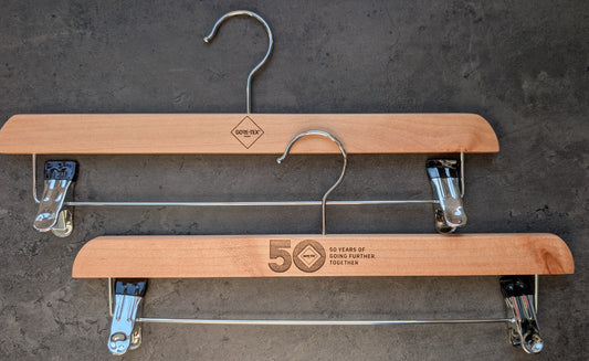 Personalised Wooden Trouser Hangers – Custom Engraved Gift for Branding, Weddings, Bridesmaids, Birthdays & Home Décor – Eco-Friendly Keepsake