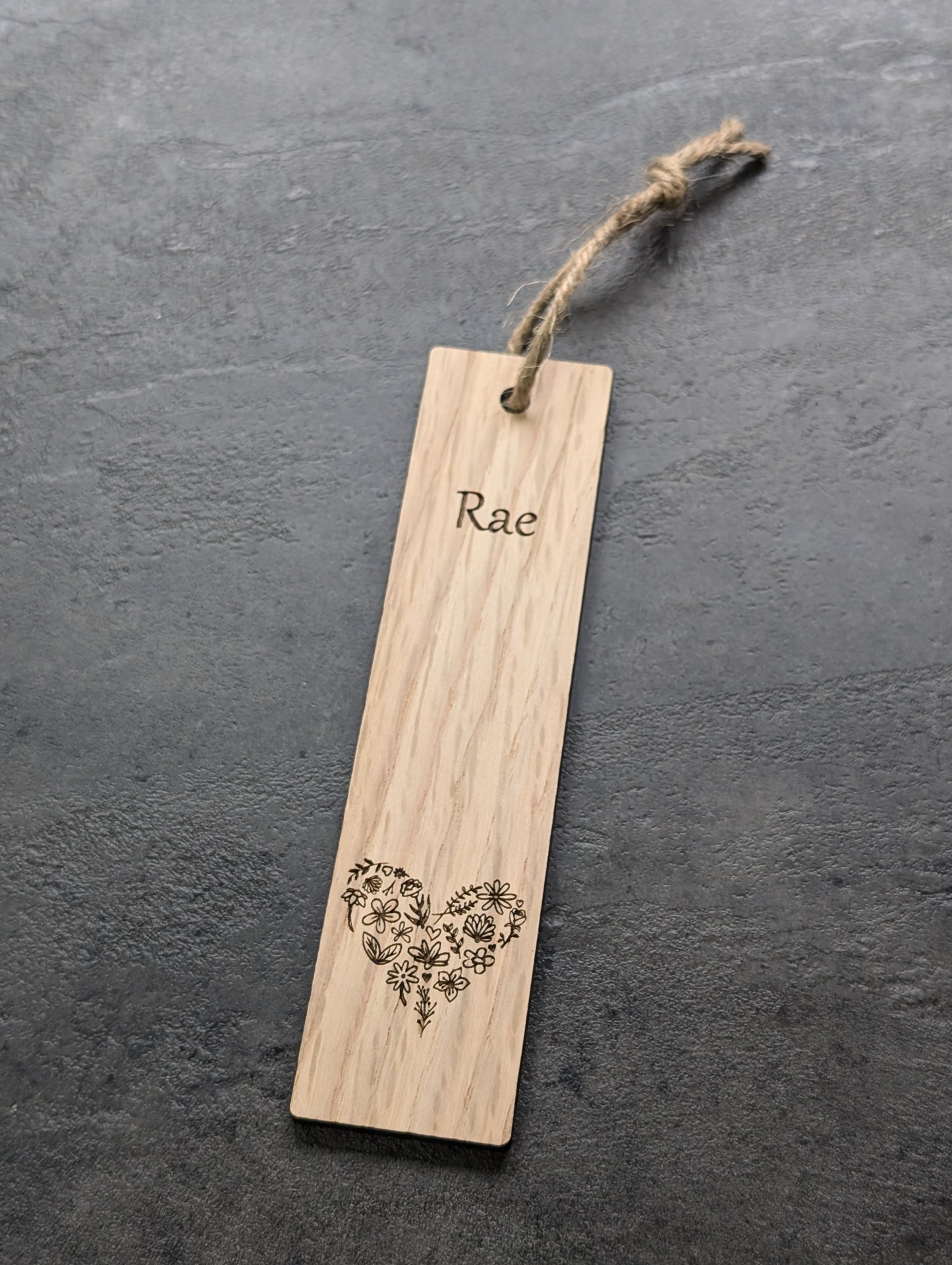 Personalised Wooden Bookmark – Custom Engraved Eco-Friendly Reading Gift with Quote or Name – Sustainable Gift for Book Lovers, Students & Teachers
