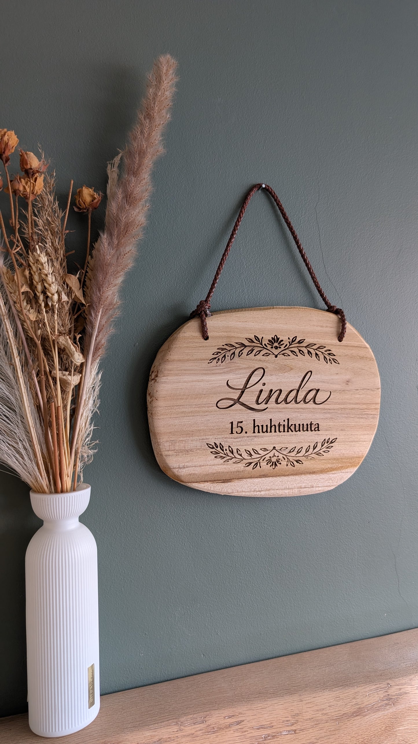 Personalised Wooden Picture Plaque – Custom Engraved Natural Wood Sign with Your Photo – Unique Gift for Family & Pet Lovers