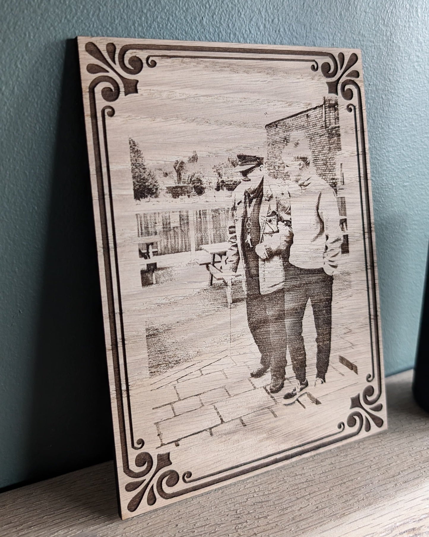 Personalised Wooden Picture Frame – Custom Engraved Oak Veneer Photo Display