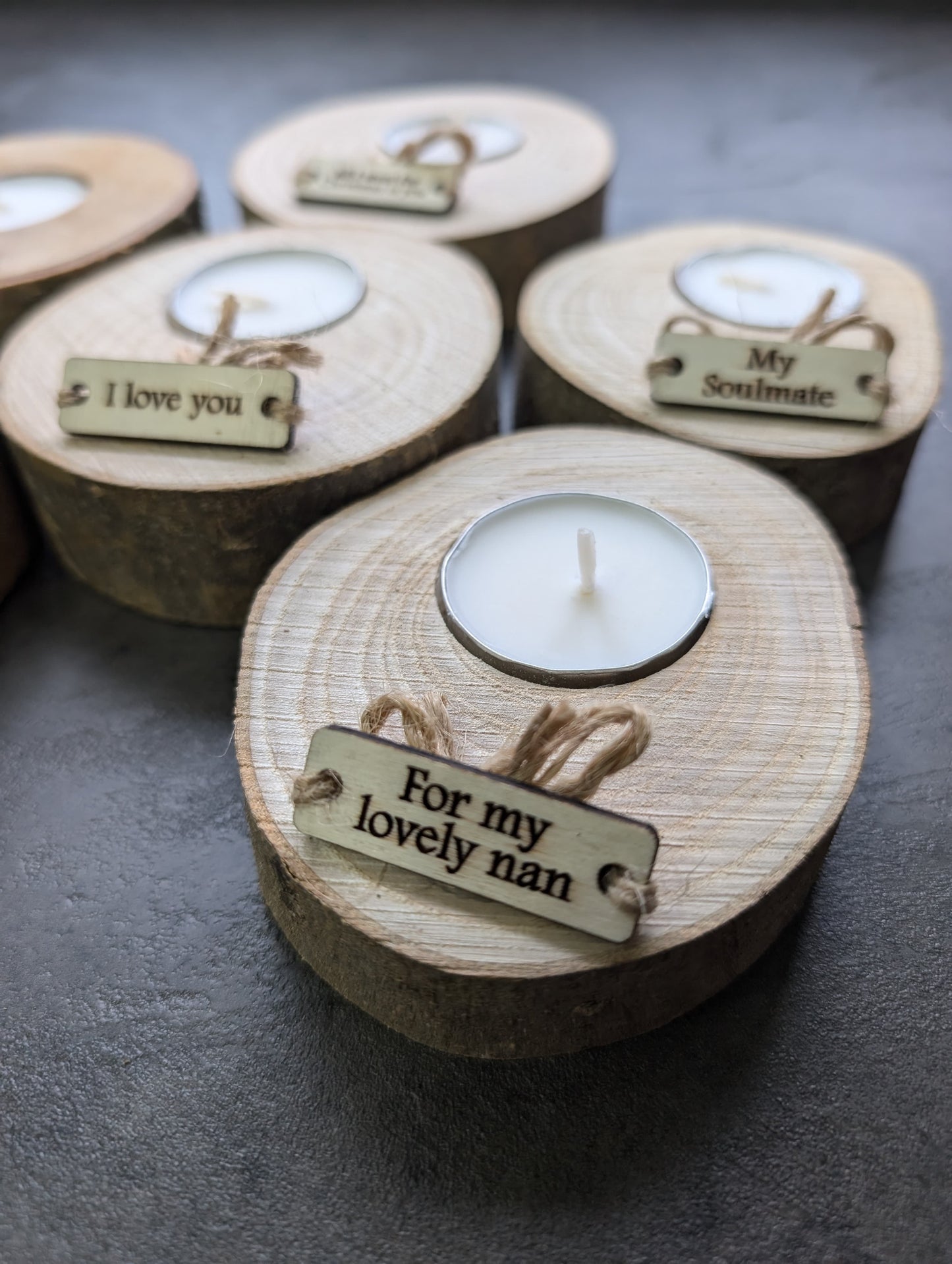 Wooden Christmas Candle Decoration – Handcrafted Tealight Holder from Reclaimed Wood with Custom Engraved Tag – Eco-Friendly Festive Ornament